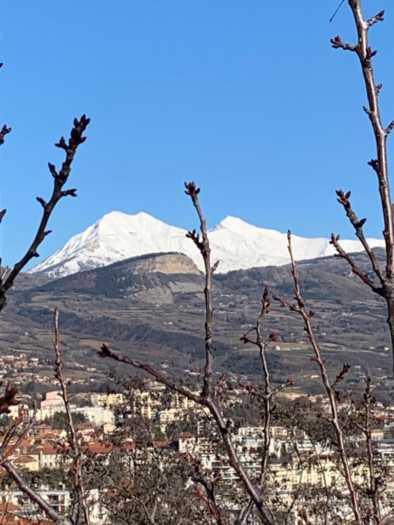 T4 Vue Imprenable Montagnes Et Ville Gap Εξωτερικό φωτογραφία